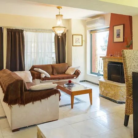 Maria Elena Villas