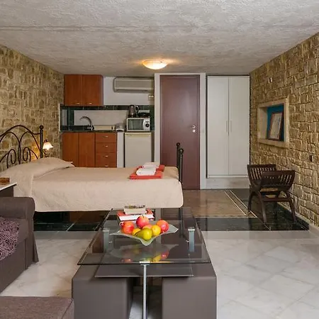 Maria Elena Villas * Neos Marmaras