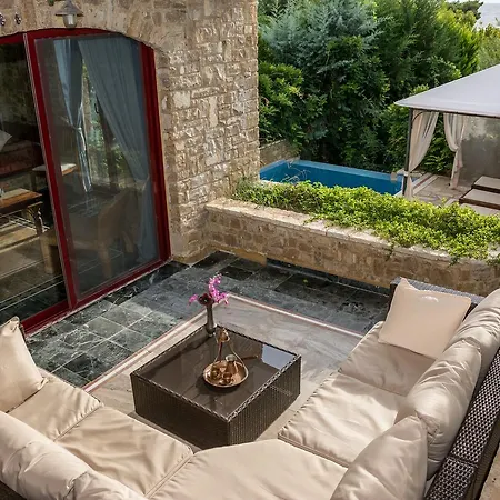 Maria Elena Villas Villa Neos Marmaras